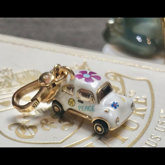 Juicy Couture charm Baby you can drive my VW bug - Picture 9 of 12